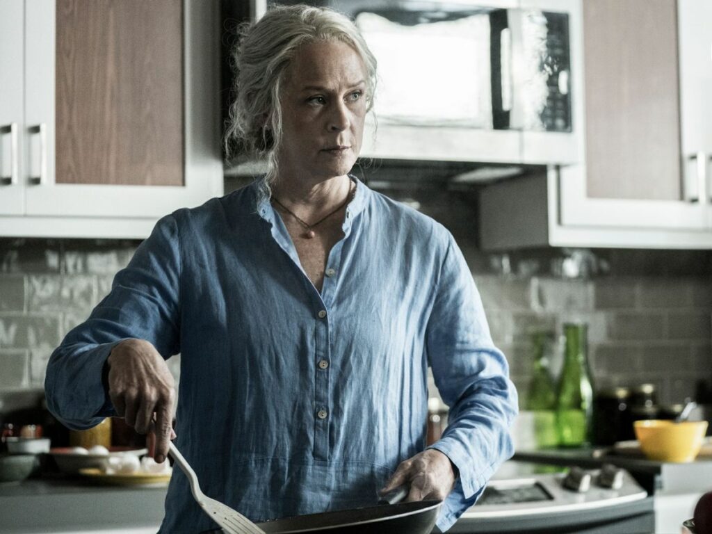 Melissa McBride na parte final de The Walking Dead