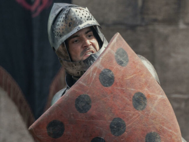 O ator Fabien Frankel em cena de A Casa do Dragão