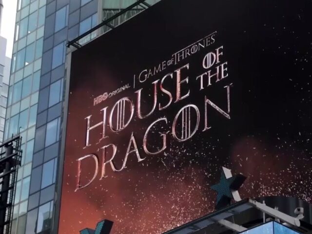 Propaganda de A Casa do Dragão em prédio de Nova York