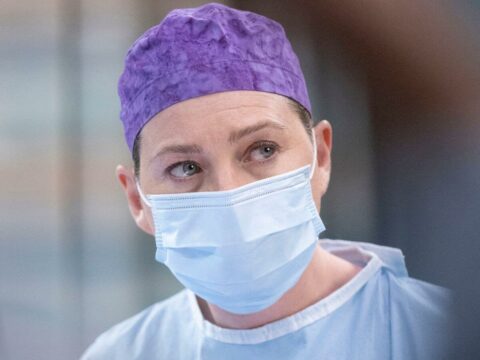 A atriz Ellen Pompeo na 18ª temporada de Grey's Anatomy