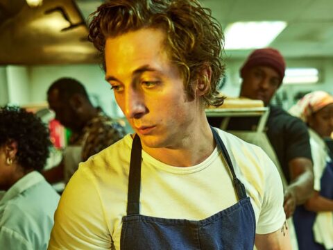 Jeremy Allen White em The Bear; comédia sensação chega 'em breve' no Star+ Jeremy Allen White em The Bear; comédia sensação chega 'em breve' no Star+