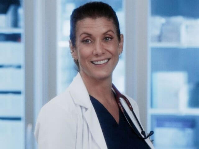 Kate Walsh na 18ª temporada de Grey's Anatomy