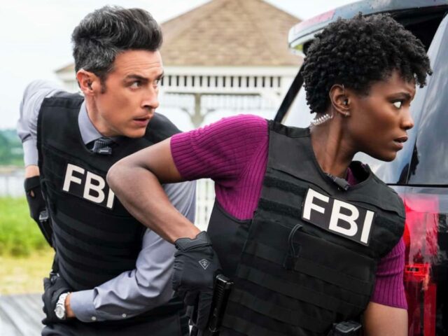 John Boyd com Katherine Renee Turner na estreia da 5ª temporada de FBI