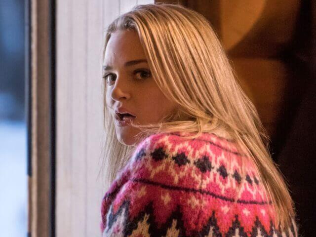 Madeline Brewer em cena da série Hemlock Grove Madeline Brewer em cena da série Hemlock Grove