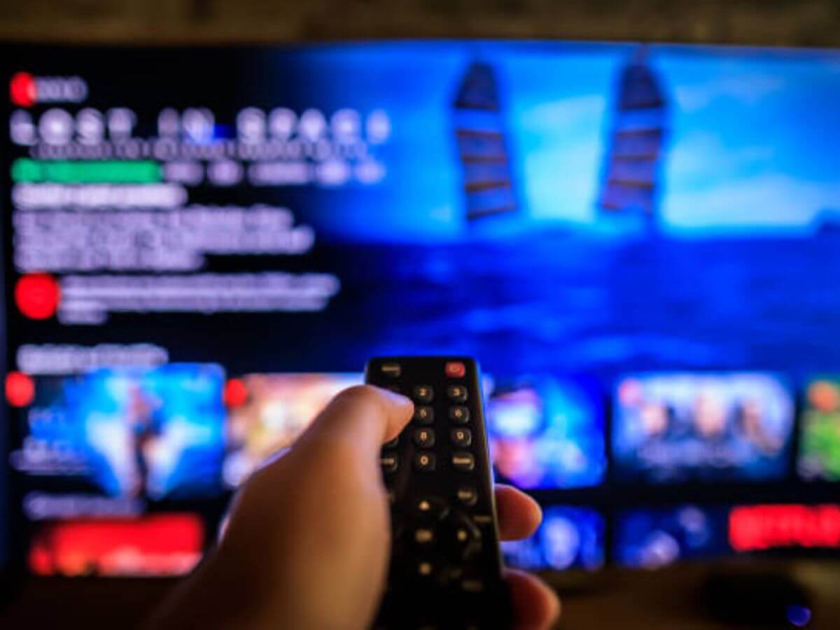 TV conectada em um streaming