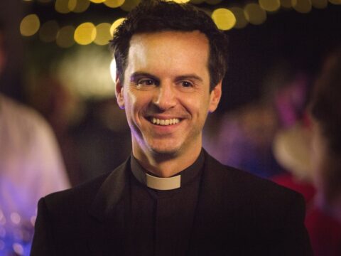 Andrew Scott em cena da comédia Fleabag