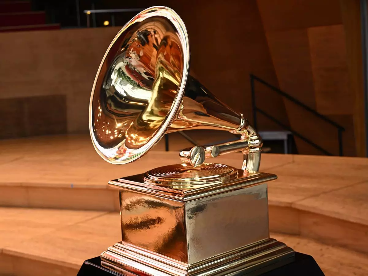 Troféu do Grammy; só humanos podem ganhá-lo