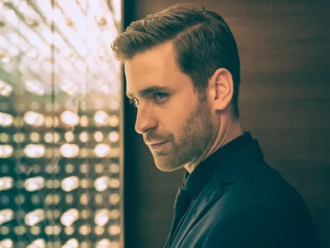 Oliver Jackson-Cohen em Turismo Selvagem Oliver Jackson-Cohen em Turismo Selvagem