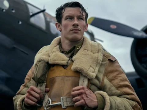 Callum Turner em Mestres do Ar Callum Turner em Mestres do Ar
