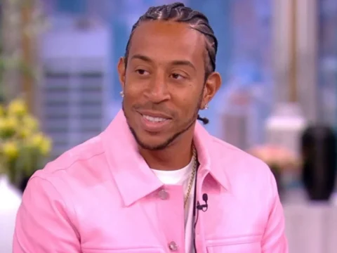 Ludacris durante entrevista no Good Morning America, em 2023 Ludacris durante entrevista no Good Morning America, em 2023