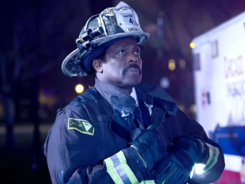 Eamonn Walker na 12ª temporada de Chicago Fire