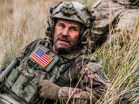 David Boreanaz na série Seal Team David Boreanaz na série Seal Team