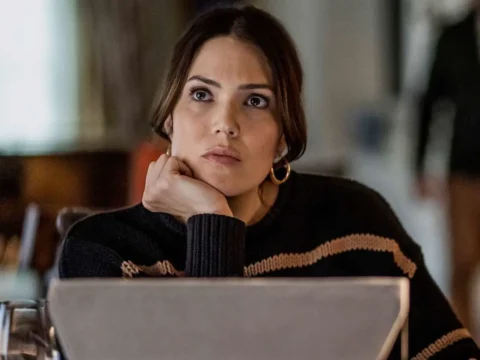 Mandy Moore na 2ª temporada de Dr. Death