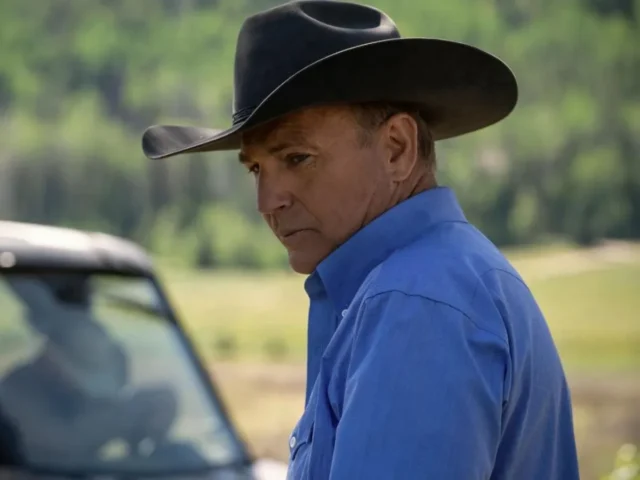 Kevin Costner em cena de Yellowstone