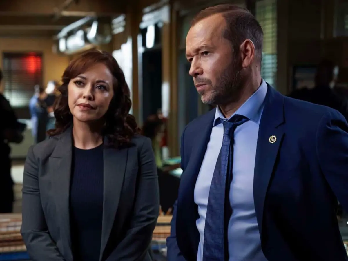 Marisa Ramirez e Donnie Wahlberg em Blue Bloods