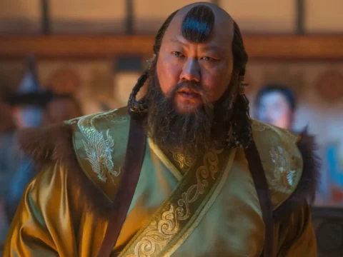 Benedict Wong em cena de Marco Polo Benedict Wong em cena de Marco Polo