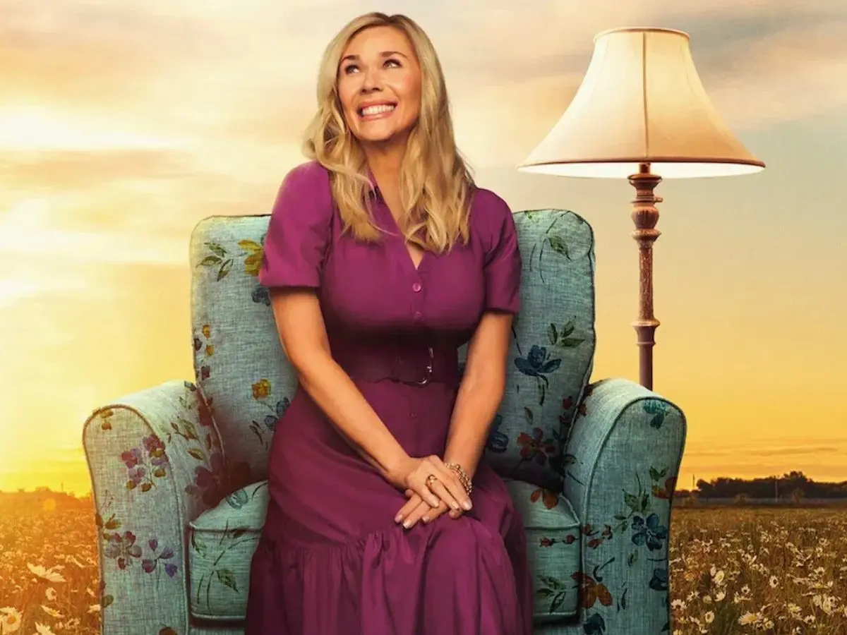 Pôster de Leanne, série que é a resistência das sitcoms