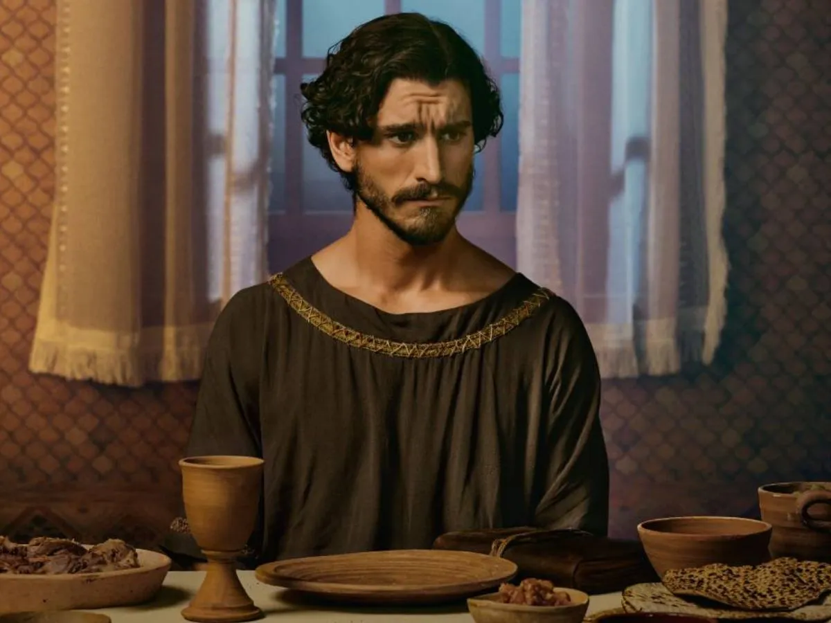 George H. Xanthis em The Chosen
