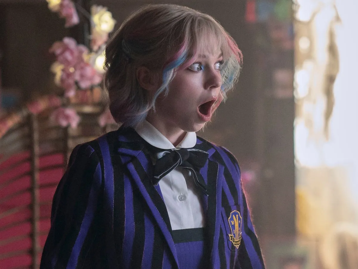 Emma Myers na 2ª temporada de Wandinha