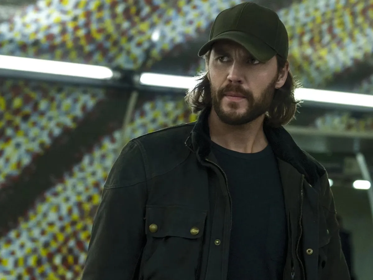 Taylor Kitsch em A Lista Terminal: Lobo Negro