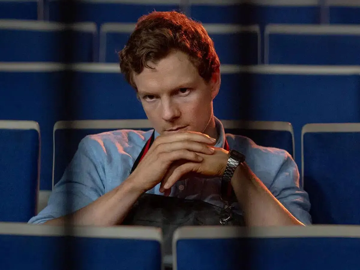 Patrick Gibson na série Dexter: Pecado Original