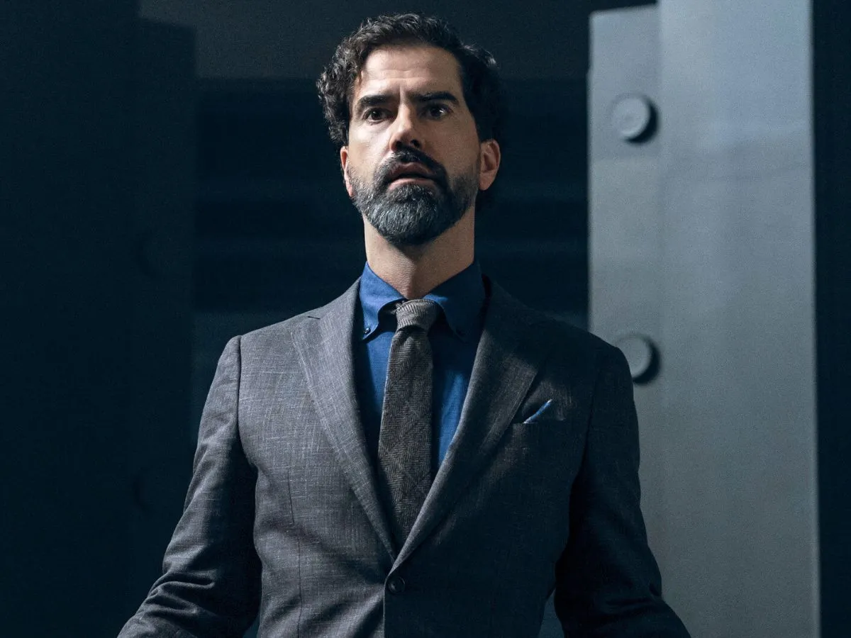 Hamish Linklater em cena de Gen V