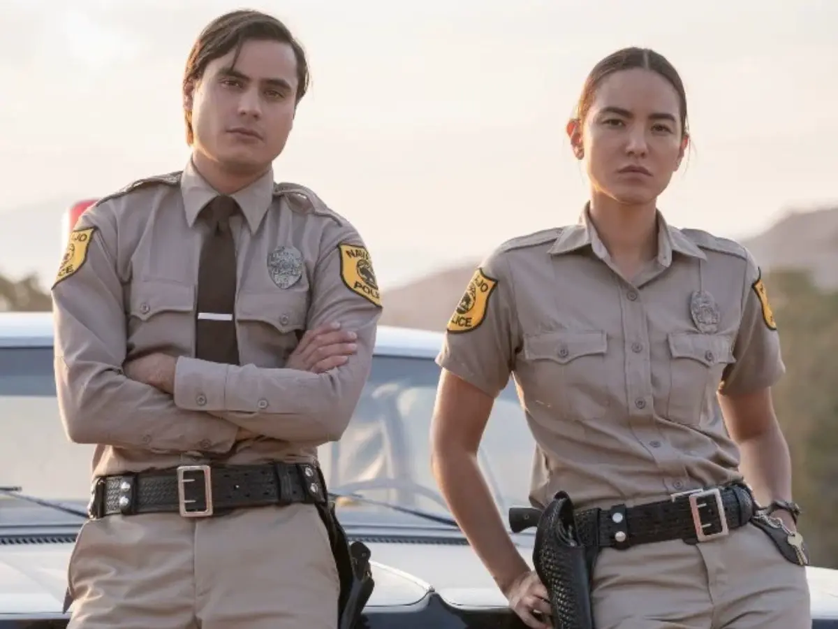 Kiowa Gordon e Jessica Matten em Dark Winds