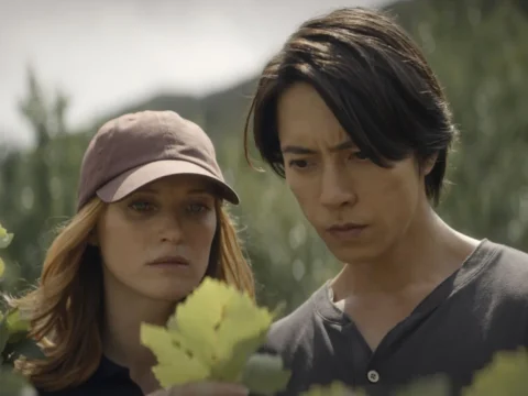 Fleur Geffrier e Tomohisa Yamashita em Gotas Divinas 2 Fleur Geffrier e Tomohisa Yamashita em Gotas Divinas 2