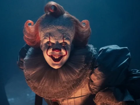 Bill Skarsgård na série It: Bem-Vindos a Derry Bill Skarsgård na série It: Bem-Vindos a Derry