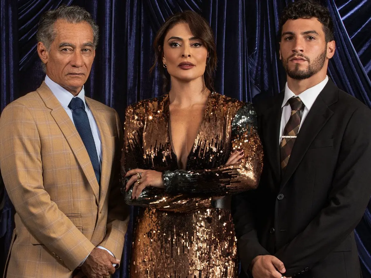 Chico Diaz (à esq.), Juliana Paes e Henrique Barreira em Os Donos do Jogo