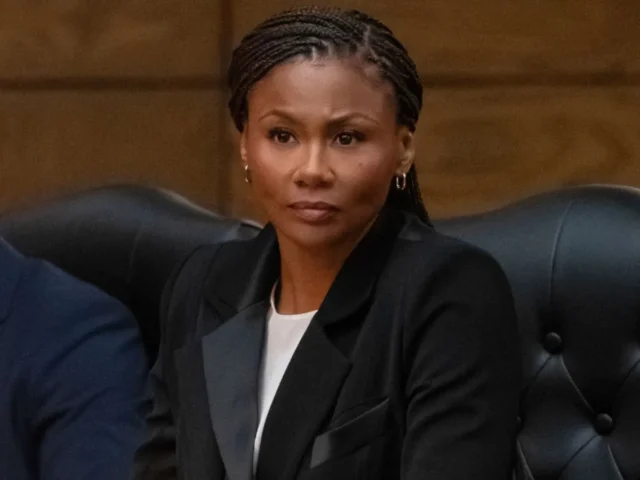 Emayatzy Corinealdi em Até que Se Prove o Contrário Emayatzy Corinealdi em Até que Se Prove o Contrário