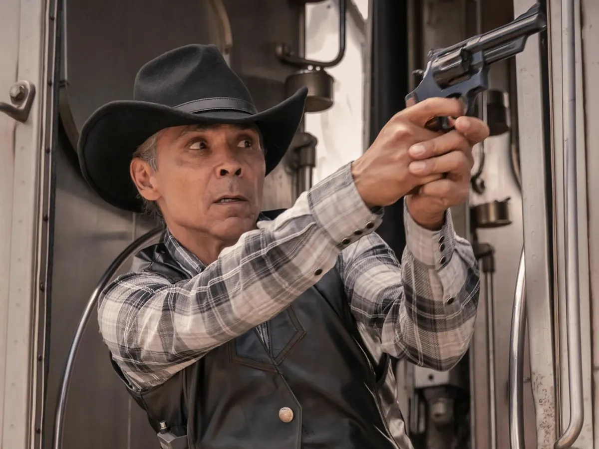 Zahn McClarnon na 3ª temporada de Dark Winds