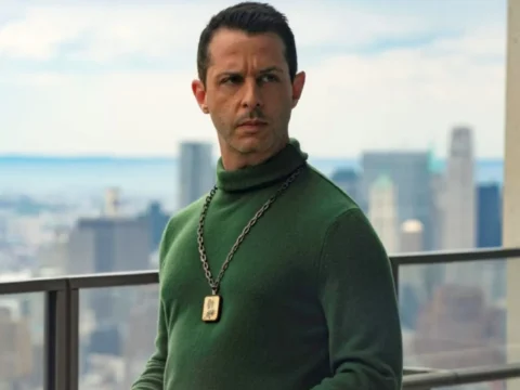 Jeremy Strong em cena de Succession Jeremy Strong em cena de Succession