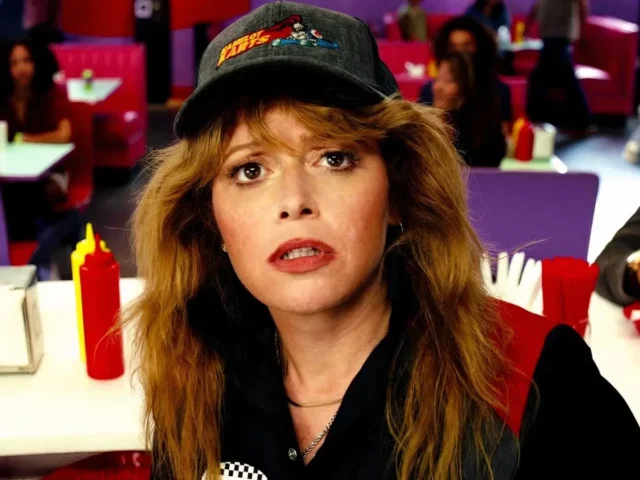 Natasha Lyonne em cena de Poker Face Natasha Lyonne em cena de Poker Face
