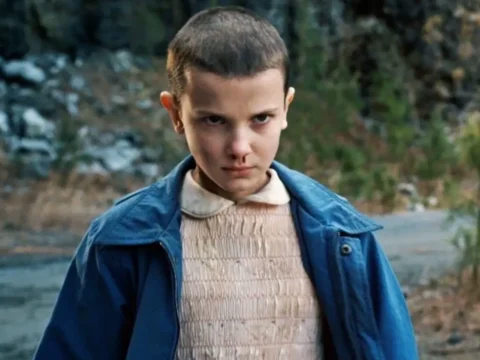 Millie Bobby Brown no começo de Stranger Things