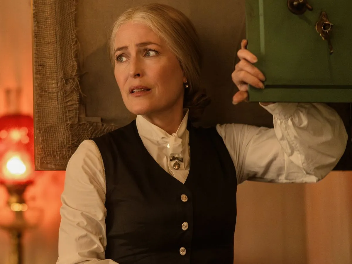 Gillian Anderson em Os Abandonados