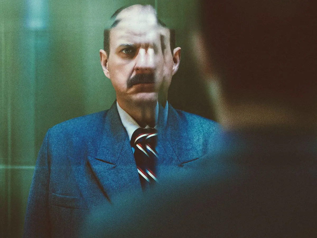 Andrés Parra em pôster de Dissociação