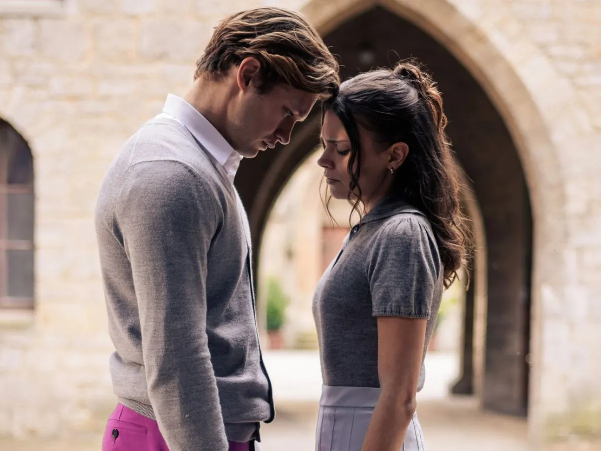 Damian Hardung com Harriet Herbig-Matten em Maxton Hall