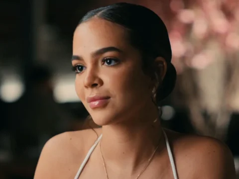 Mel Maia em cena de Os Donos do Jogo