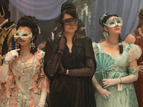 Fam&iacute;lia de Sophie Baek representado por: Michelle Mao (&agrave; esq.), Katie Leung, Isabella Wei