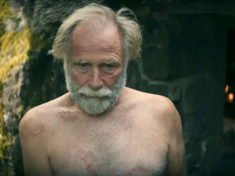 Danny Webb em cena de O Cavaleiro dos Sete Reinos