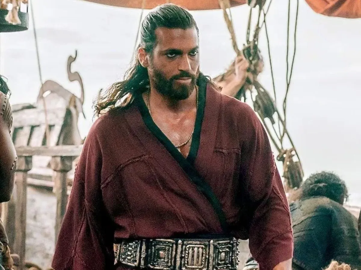 contioutra.com - S&eacute;rie turca alcan&ccedil;a o 1&ordm; lugar na Netflix com Can Yaman como o lend&aacute;rio 'Tigre da Mal&aacute;sia'