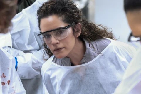 Sepideh Moafi na 2&ordf; temporada de The Pitt