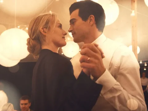 Sarah Pidgeon com Paul Kelly em Hist&oacute;ria de Amor