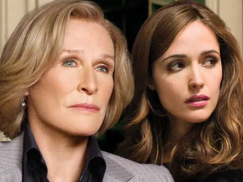 Glenn Close com Rose Byrne em p&ocirc;ster de Damages