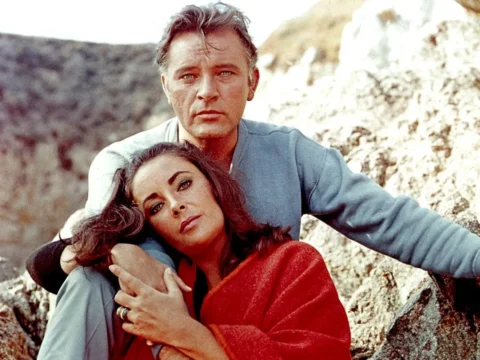 Richard Burton com Elizabeth Taylor; casal pode ser tema de Hist&oacute;ria de Amor 2