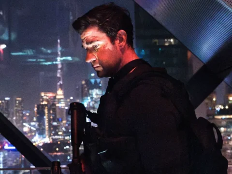John Krasinski em cena do filme de Jack Ryan
