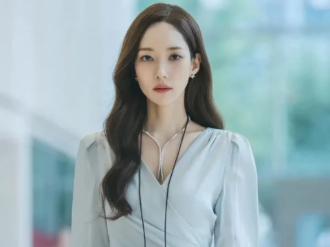 Park Min-young em O Beijo da Sereia