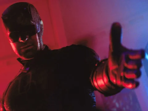Charlie Cox em Demolidor: Renascido
