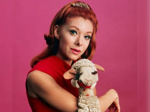 Shari Lewis em foto promocional na TV americana